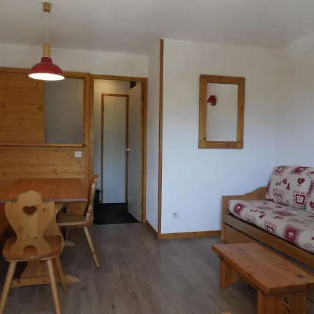 Apartment Travelski Classic - Carene